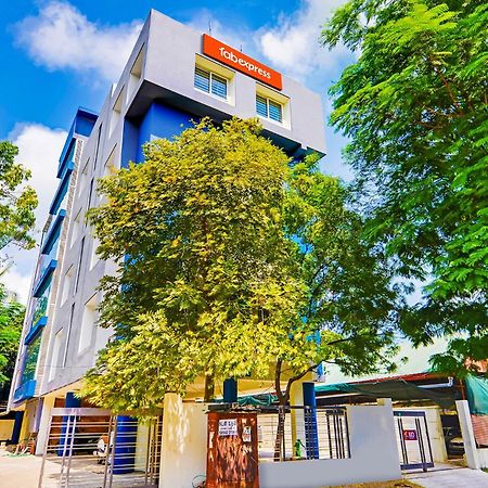 Fabexpress B Zone - Nr Us Consulate Hotel Chennai Eksteriør billede